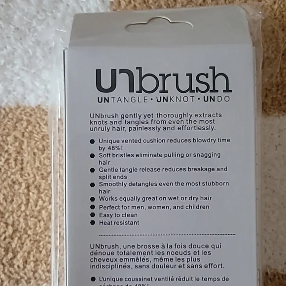 NIB SEALED Black UNBRUSH detangling brush - Picture 2 of 3